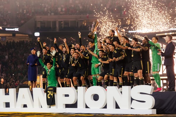 A Rivalry Without a Winner: Mexico Takes the Gold Cup, Uncertainty Takes the Spotlight